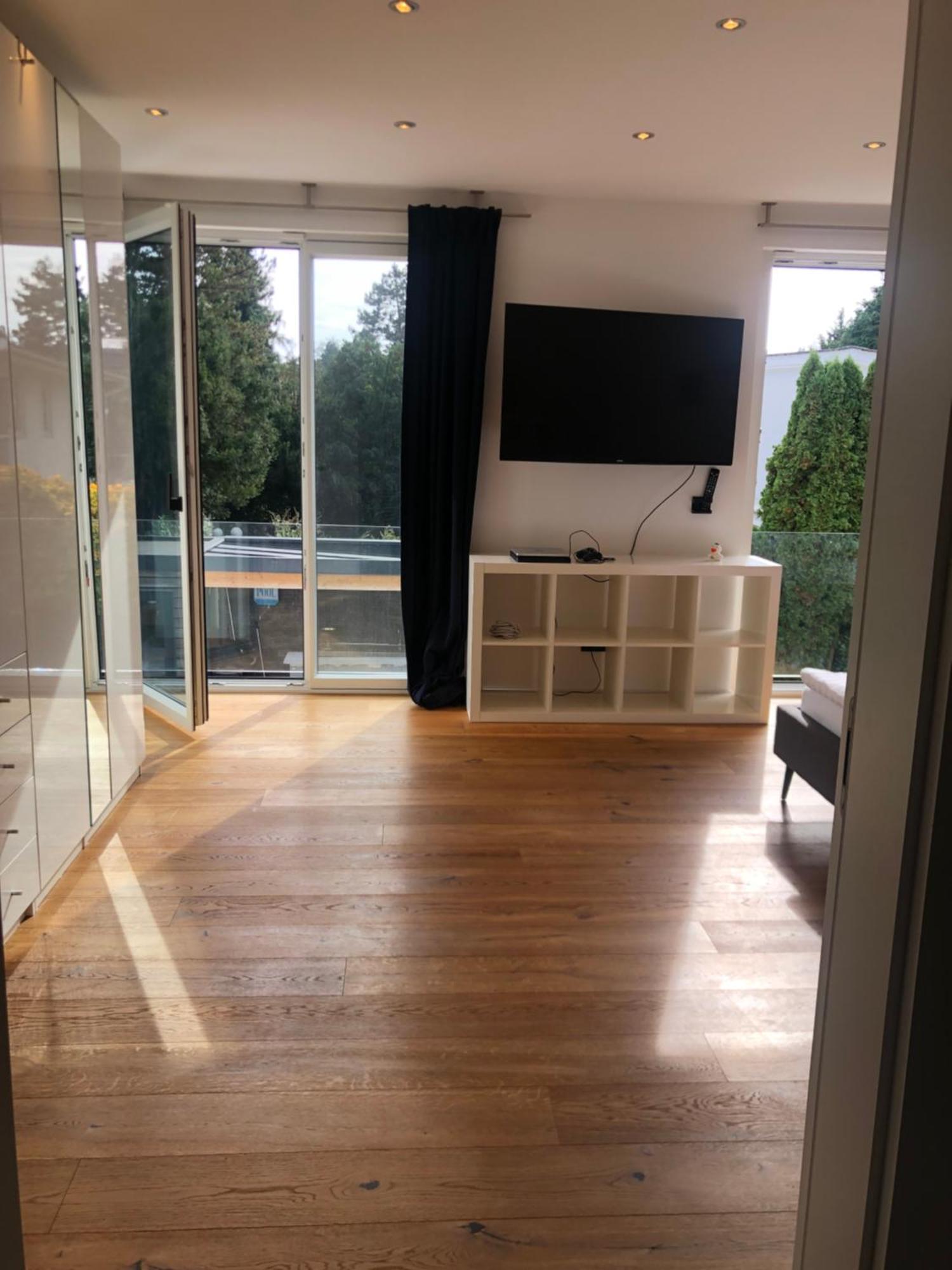 Outstanding 9 Bedroom With Pool In *